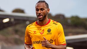 Till Cissokho reforça E. Amadora por duas temporadas 