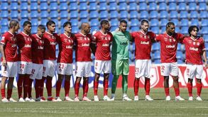 Santa Clara multado por desrespeito a minuto de silêncio 