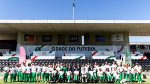 Atletas em estágio na Cidade do Futebol
