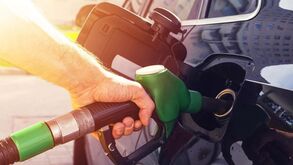 Governo atualiza taxa de carbono reduzindo desconto e combustíveis já não vão descer tanto como previsto