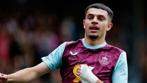 Amdouni insiste em sair do Burnley