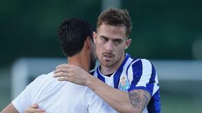 Toni Martínez a 500 mil euros do Alavés