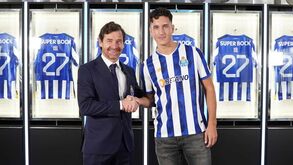 Oficial: Deniz Gül é reforço do FC Porto