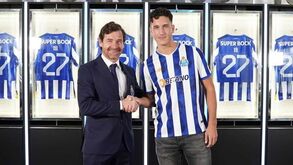 FC Porto coloca cláusula de rescisão de Deniz Gül nos 50 milhões de euros