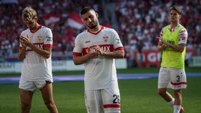 Vice-campeão Estugarda entra a perder na Bundesliga