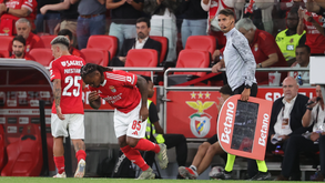 Euforia na Luz: o momento em que Renato Sanches entrou no Benfica-E. Amadora