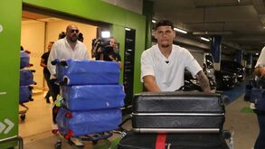 Maxi Araújo à chegada a Lisboa para reforçar o Sporting: «Venho para ser campeão»