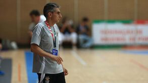 Jota González fala em 