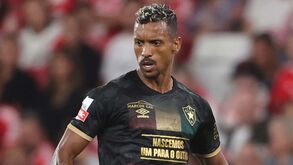«É uma forma engraçada, fora do comum e que chama a atenção de angariar patrocínio»