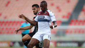 Marvin Elimbi quase fechado no Gil Vicente