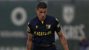 Alex Dobre rescinde com Famalicão e avalia propostas