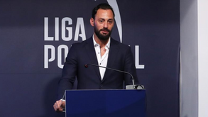 Beto Pimparel: «FC Porto em readaptação financeira a contratar»
