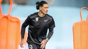 Darwin Núñez punido com cinco jogos de suspensão da seleção do Uruguai