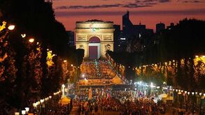 Paris abre Jogos Paralímpicos com apelo 