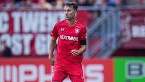 Youri Regger na lista do Benfica para lateral