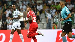 Al Hilal pressiona para levar Marcos Leonardo