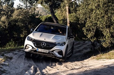 E que tal conduzir os modelos mais exclusivos da Mercedes-Benz no Algarve?