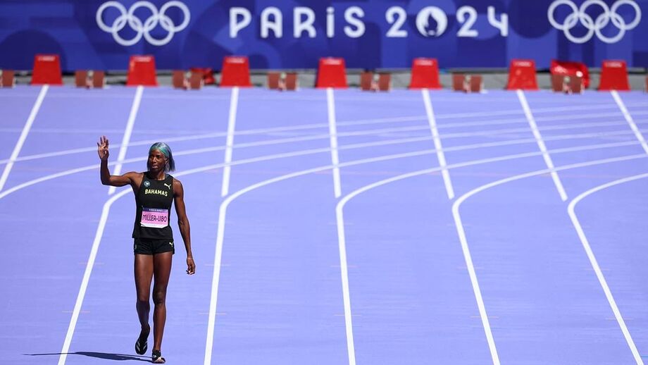 Bicampeã olímpica completa 400 metros em 2:22 minutos e vai ter nova chance nas repescagens