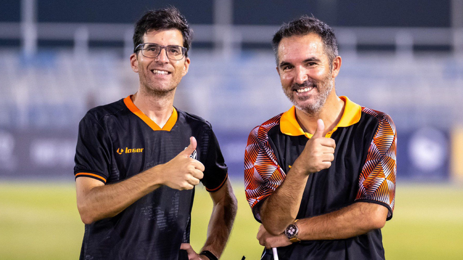 Carlos Pinto à direita.