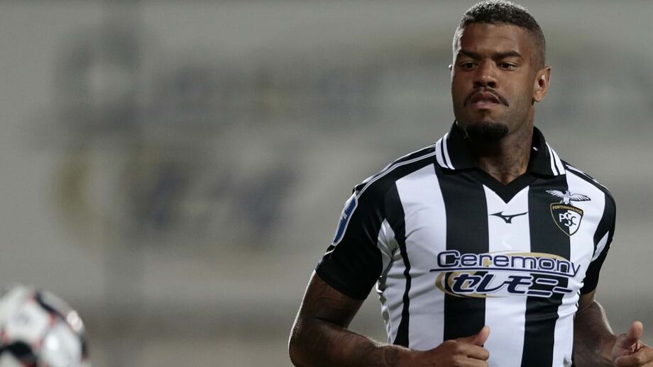 Júnior Tavares quando representava o Portimonense