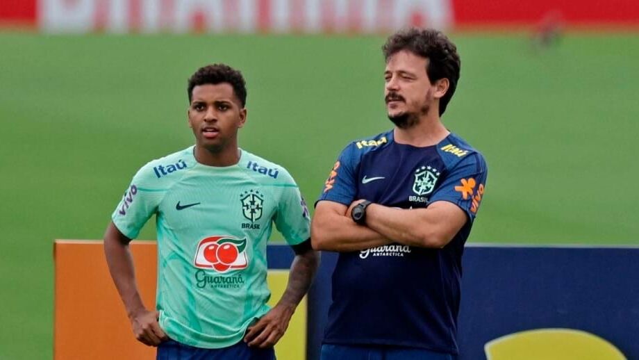 Parar é morrer: Campeão da Libertadores treina equipa universitária
