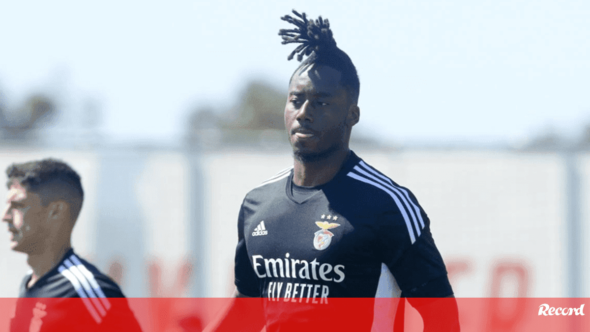 Benfica inscreve Meité na Liga