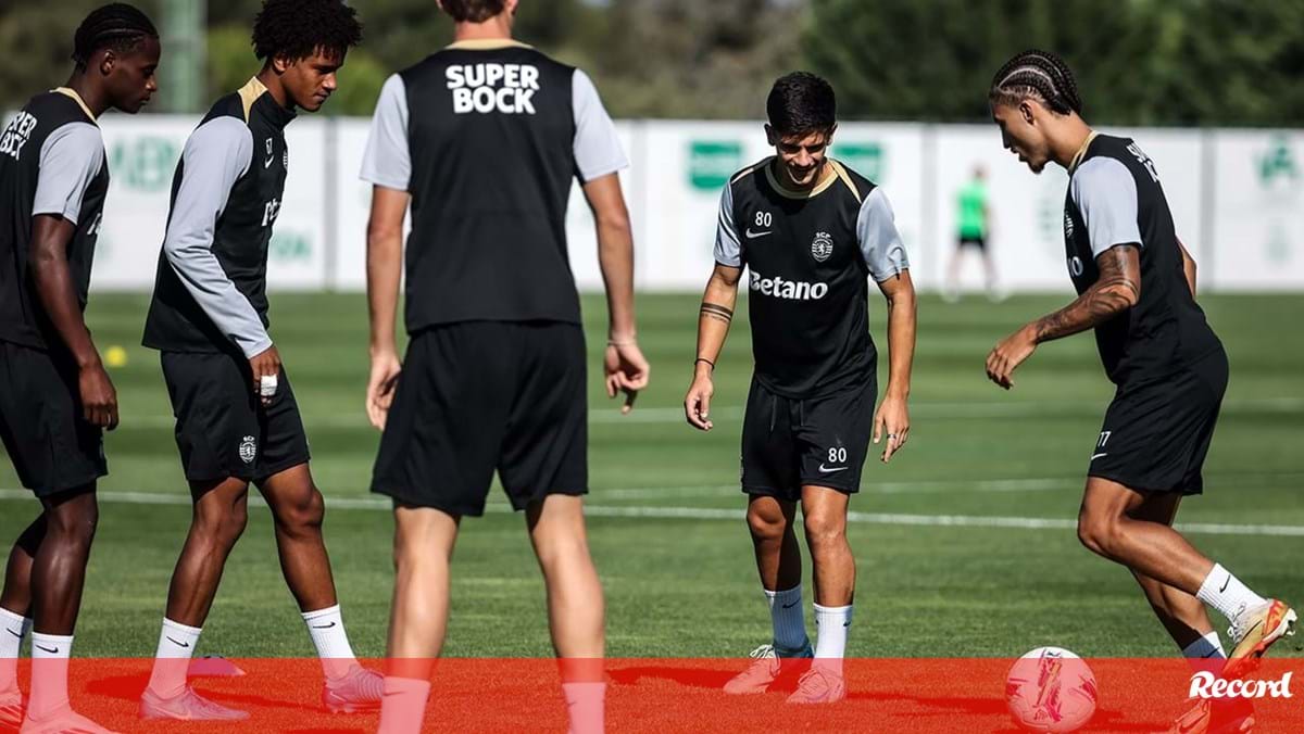 Sporting regressa ao trabalho com cinco internacionais e dez jovens