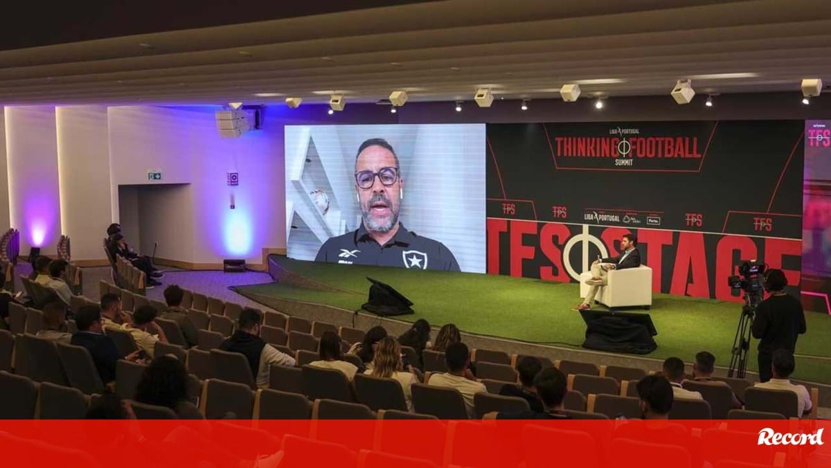 Artur Jorge: «O que mais me surpreendeu foi a competitividade do campeonato brasileiro»