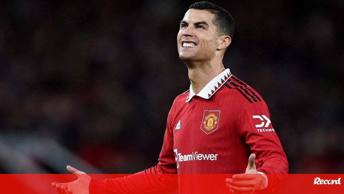 «Cristiano Ronaldo podia voltar ao Manchester United para emendar aquele final amargo»