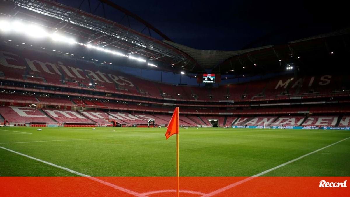 Benfica apresenta prejuízo de 21,1 milhões de euros