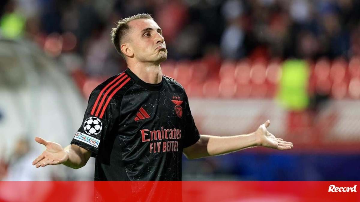 Benfica cresce à boleia de Aktürkoglu