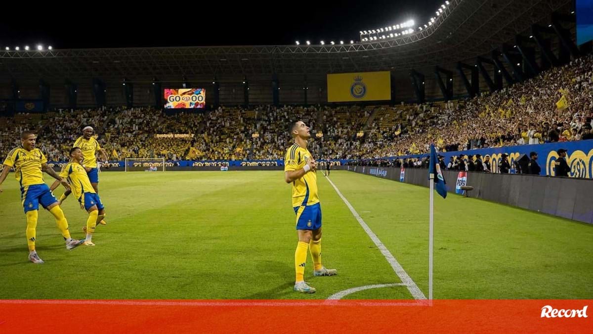 Al Nassr-Al Wehda, 2-0: Cristiano Ronaldo continua a encher a sacola