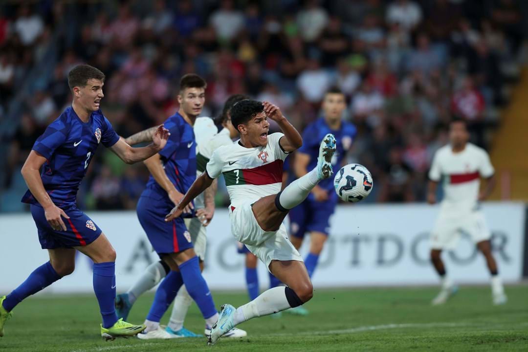 Portugal Vence Na Croácia E Fica A 1 Ponto Da Fase Final Do Europeu De