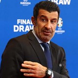 Luís Figo: «Se diminuírem o número de jogos, os contratos também serão reduzidos»