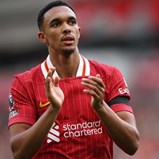 Alexander-Arnold quer comprar... o Nantes