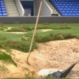 Impressionante: estádio do Wimbledon ficou com buraco no relvado e diretor pensou que imagens eram falsas