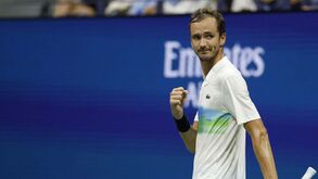 Medvedev vence Cobolli e vai defrontar Nuno Borges nos oitavos do US Open