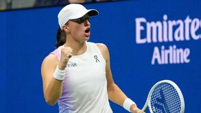 Iga Swiatek nos oitavos do US Open após bater russa Pavlyuchenkova