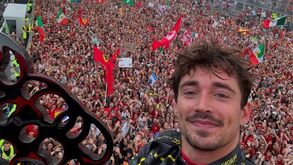 Charles Leclerc venceu e levou Monza à loucura: esta selfie diz tudo