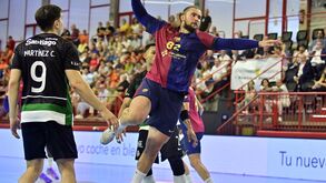 Sporting não resiste perante poderoso Barcelona