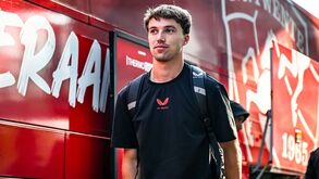Twente confirma abordagem do Benfica por Youri Regeer