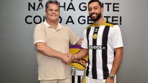 Nacional fecha plantel com contratação de Chiheb Labidi