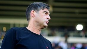 CEO do Milan sai em defesa de Paulo Fonseca: «Não vamos falar já em pânico»