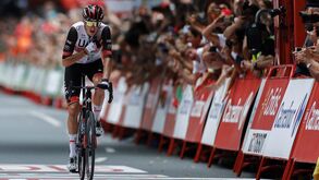 Marc Soler vence 16.ª etapa da Vuelta e Roglic fica a 5 segundos da liderança