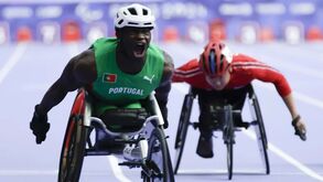Mamudo Baldé na final dos 100 metros T54 nos Jogos Paralímpicos com recorde nacional