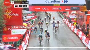 Kaden Groves vence 17.ª etapa da Volta a Espanha