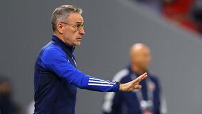 Emirados Árabes Unidos de Paulo Bento operam reviravolta frente ao Qatar
