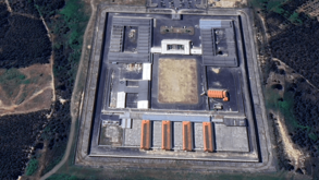 Cinco cadastrados perigosos fogem da cadeia de Vale de Judeus