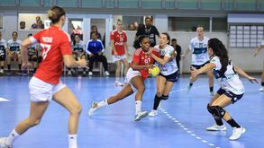 Benfica eliminado da Supertaça Ibérica feminina no desempate por livres de 7 metros