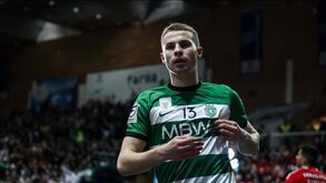 Sporting despede-se de Sokolov e Bruno Dias